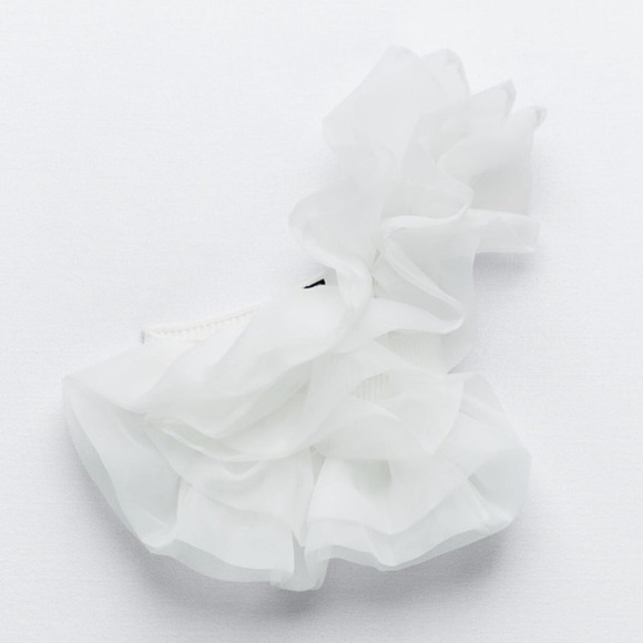 Zara Asymmetrical Organza Top - Picture 11 of 14